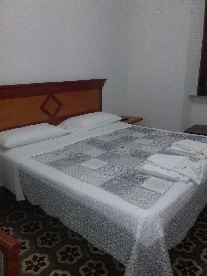 Hotel Stella Фолоника Екстериор снимка