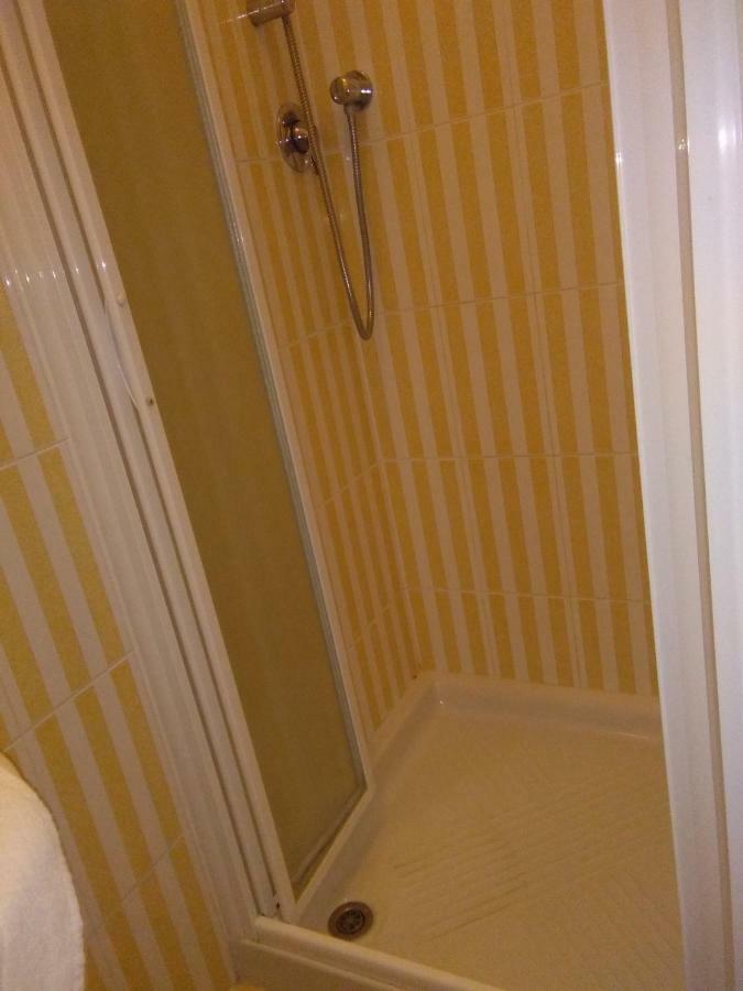 Hotel Stella Фолоника Екстериор снимка